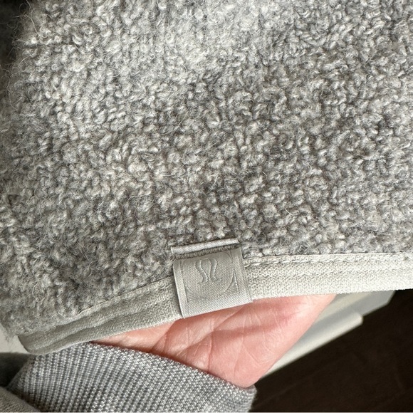 Lululemon Tundra Trek Wool Full Zip Hooded Sweater Jacket Sherpa Medium Gorpcore - Picture 11 of 16